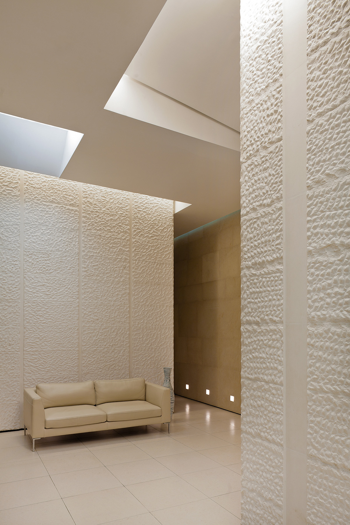 доминион - камень